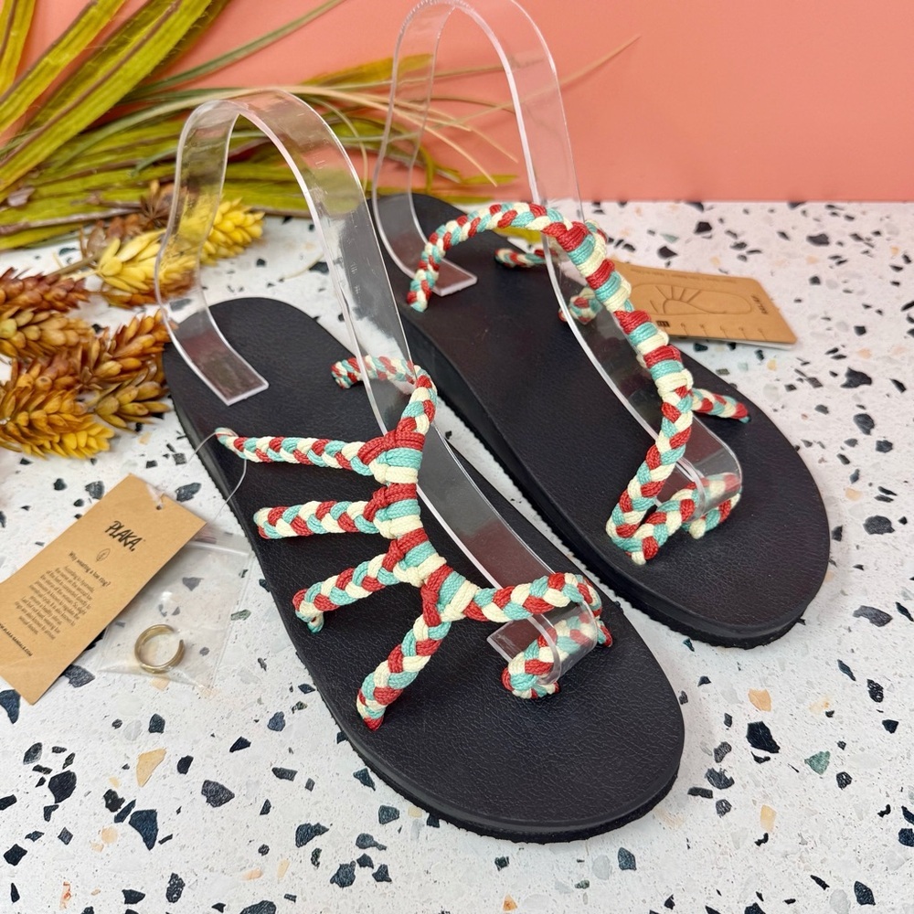 NWT PLAKA Tri-color Relief Arch Support Women’s Braided Eva Sole Sandals Sz 10